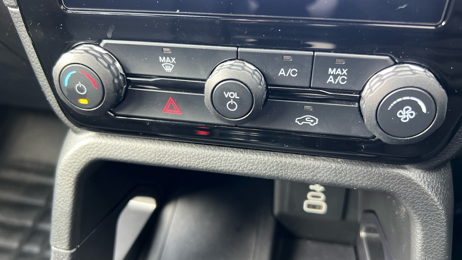 Used Ford Ranger 2024 for sale - 76627861: Photo 27