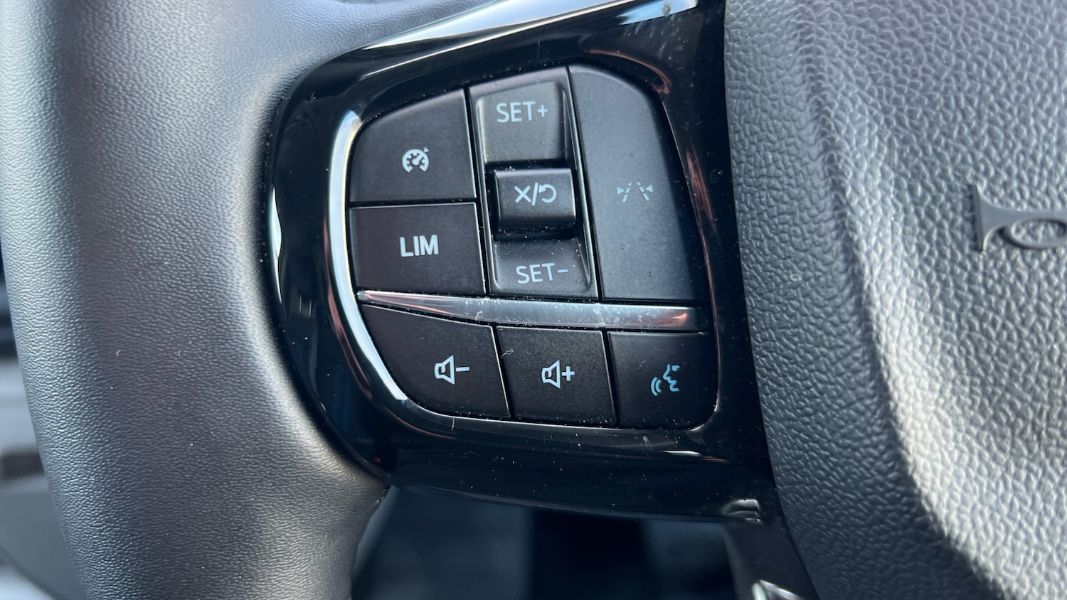 Used Ford Transit Custom 2025 for sale - 77116411: Photo 33