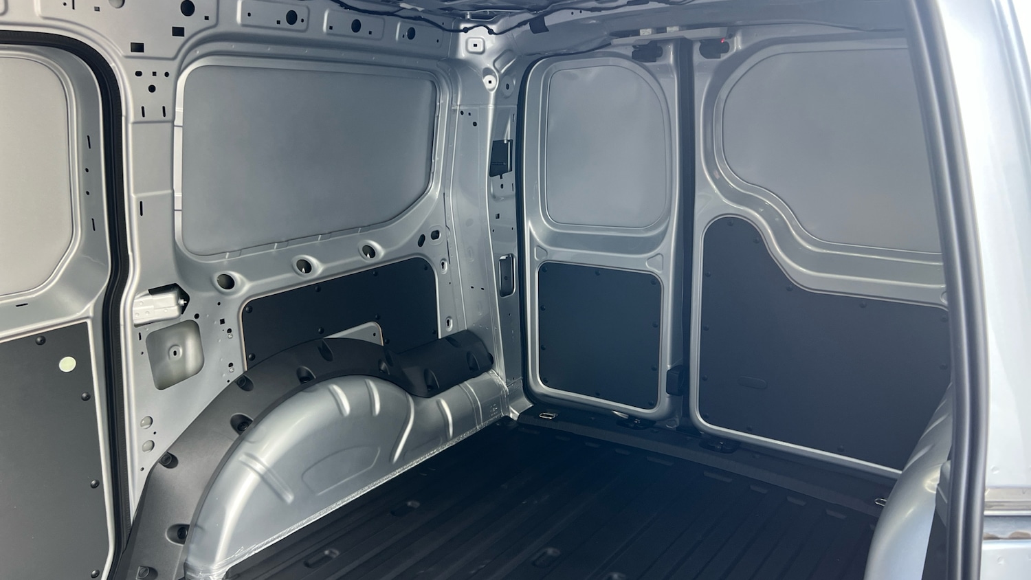 Used Ford Transit Connect 2025 for sale - 76340514: Photo 16