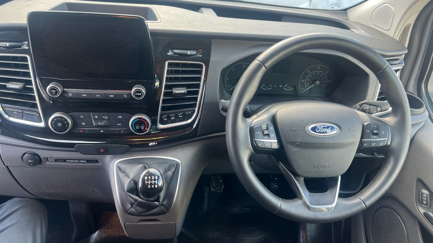 Used Ford Transit Custom 2024 for sale - 76650991: Photo 10