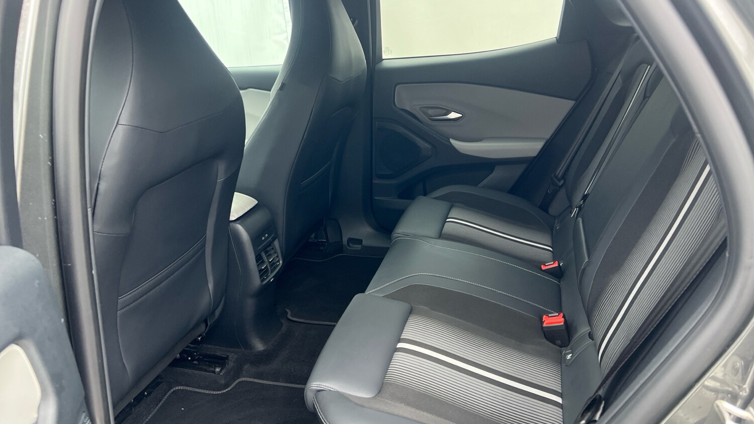 Used Ford Capri 2025 for sale - 77915860: Photo 16