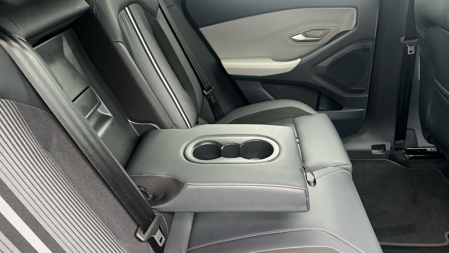 Used Ford Capri 2025 for sale - 77915860: Photo 27