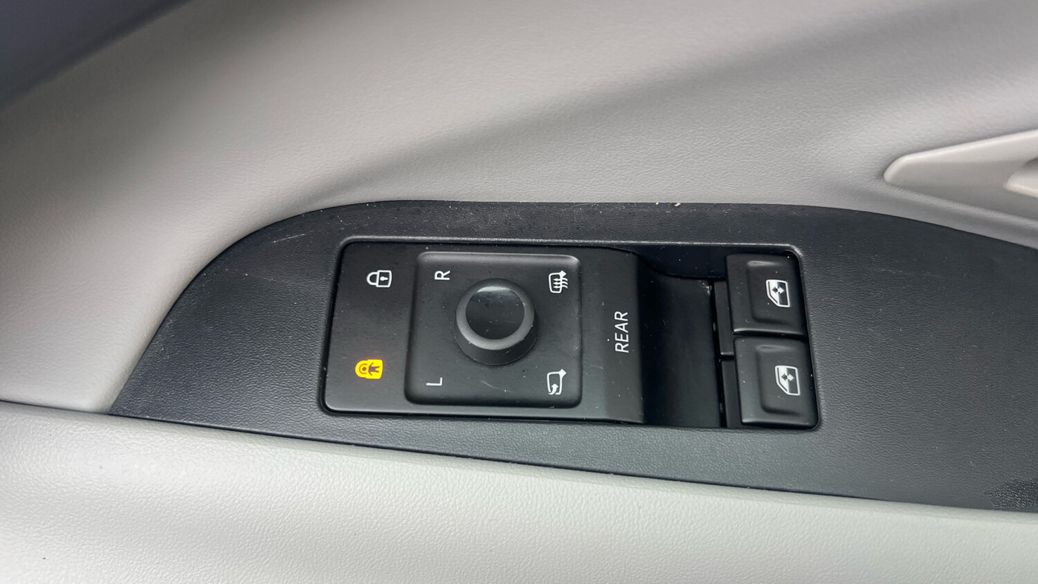 Used Ford Capri 2025 for sale - 77915860: Photo 29