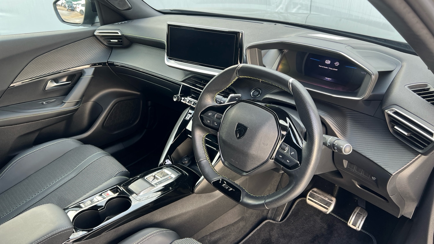 Used Peugeot 2008 2023 for sale - 77196379: Photo 11