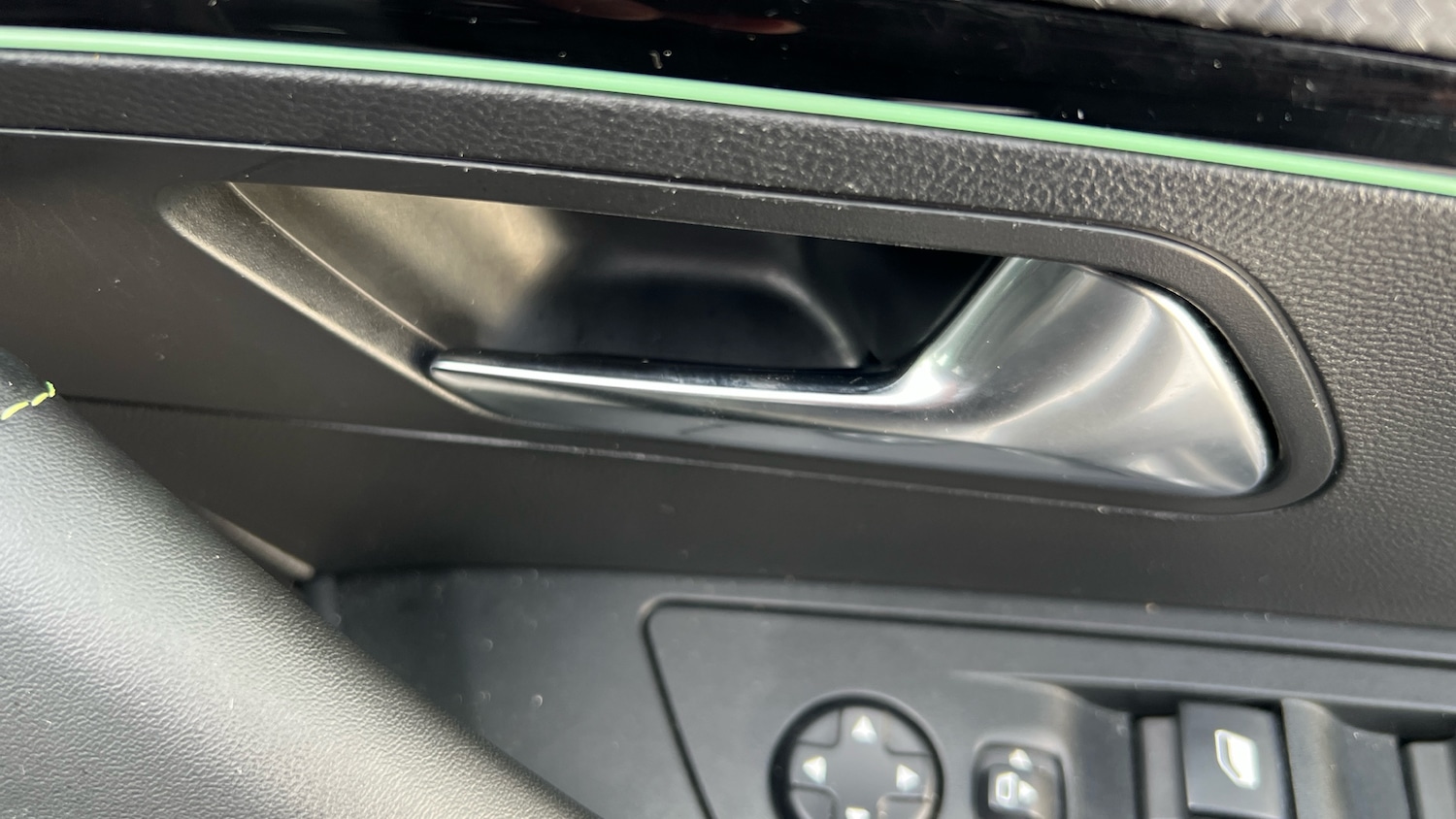 Used Peugeot 2008 2023 for sale - 77196379: Photo 40