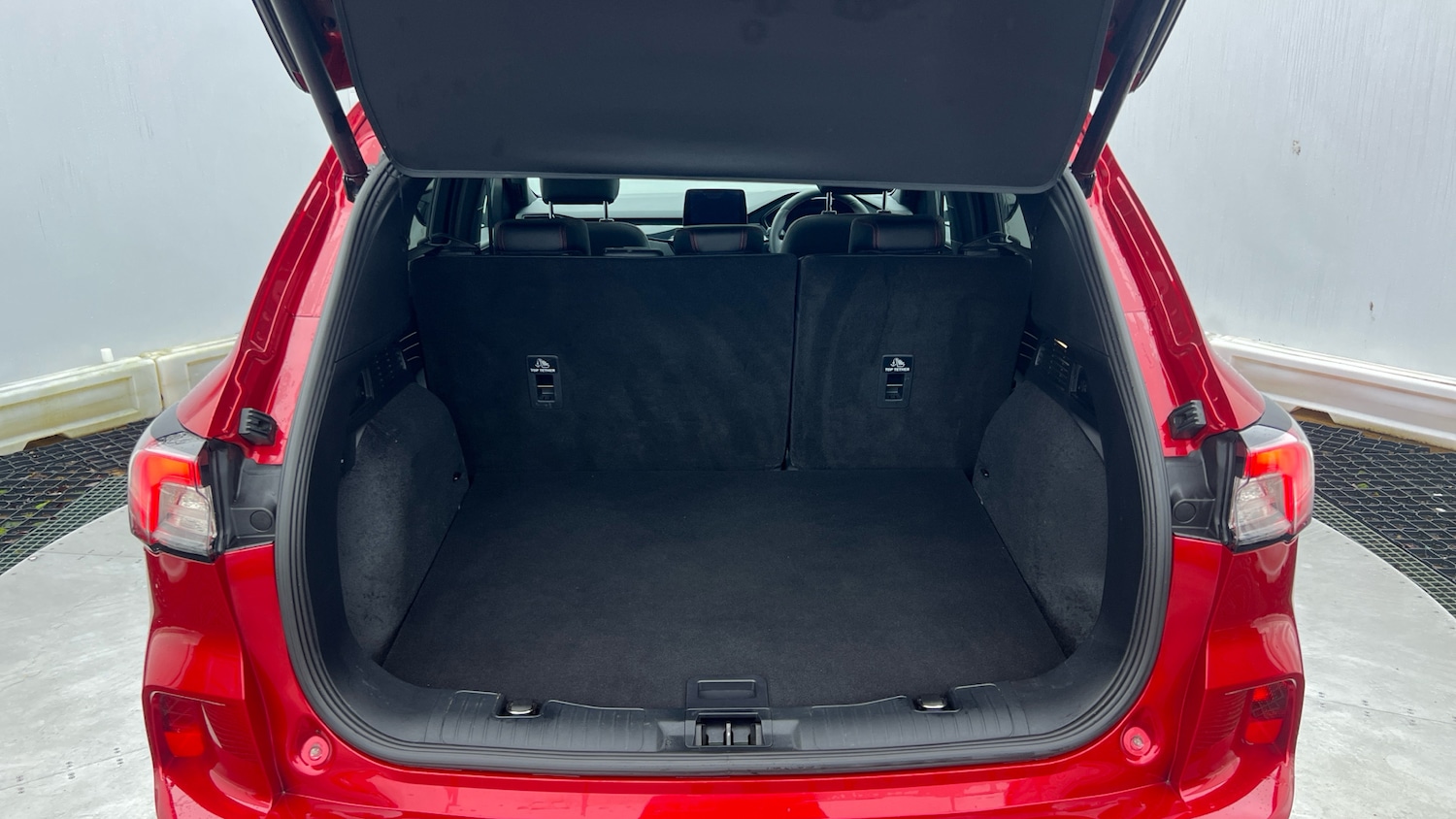 Used Ford Kuga 2023 for sale - 77544572: Photo 4