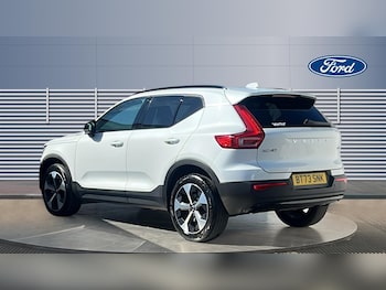 Used Volvo XC40 2023 for sale - 78109303: Photo