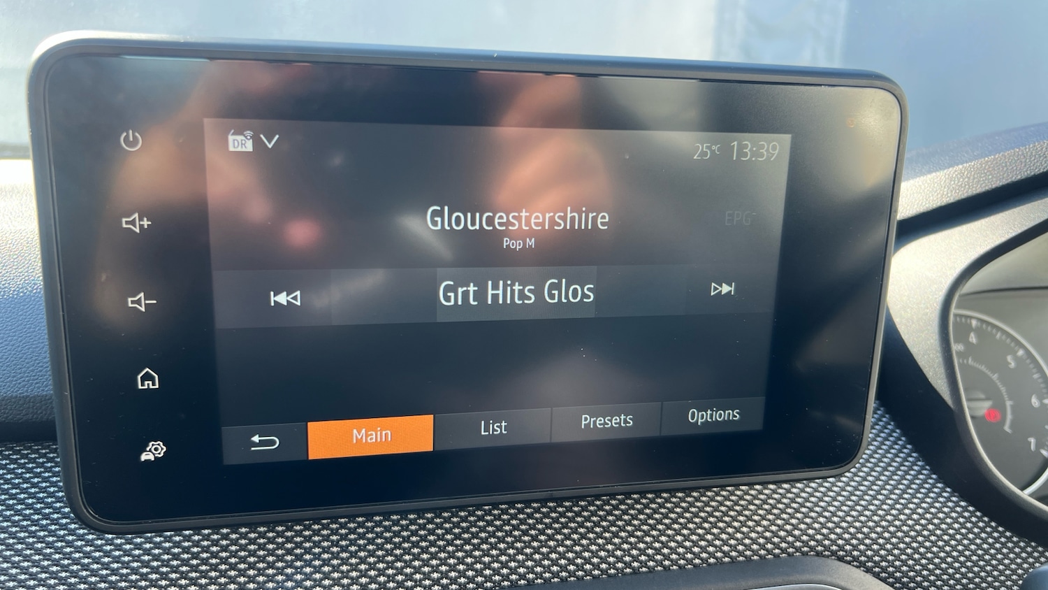 Used Dacia Sandero Stepway 2023 for sale - 77935122: Photo 21