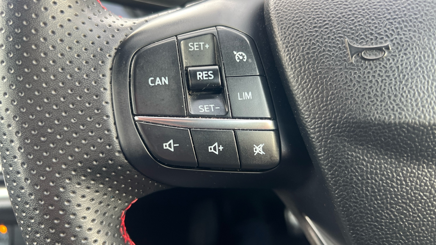 Used Ford Puma 2020 for sale - 77168455: Photo 32