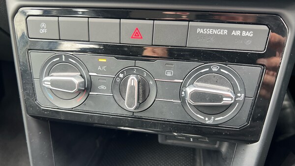Used Volkswagen T-Cross 2022 for sale - 75999498: Photo 25