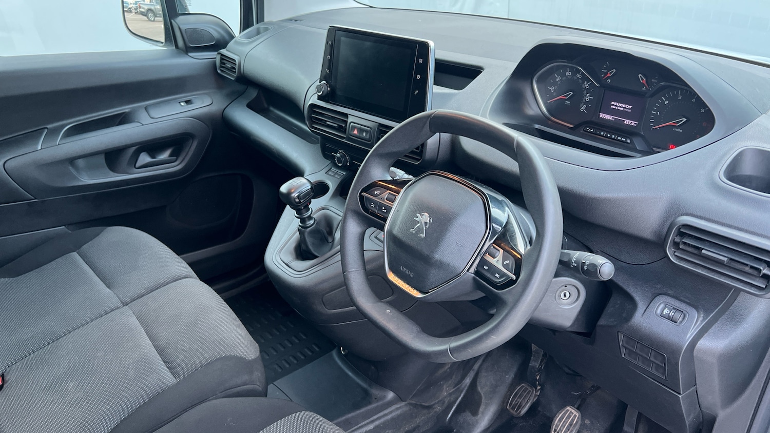 Used Peugeot Partner 2023 for sale - 76662920: Photo 11