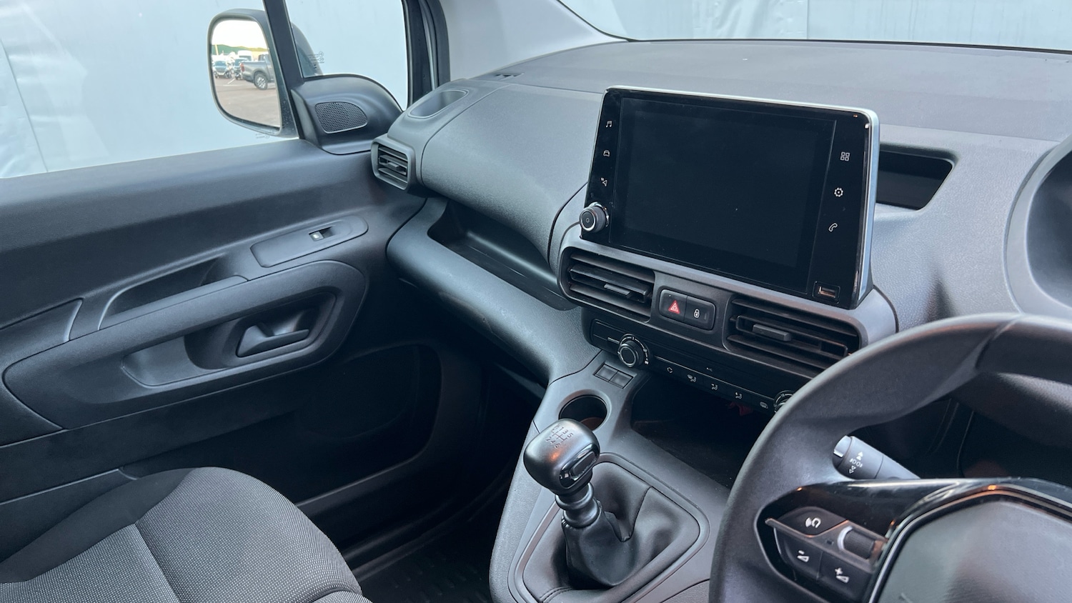 Used Peugeot Partner 2023 for sale - 76662920: Photo 14