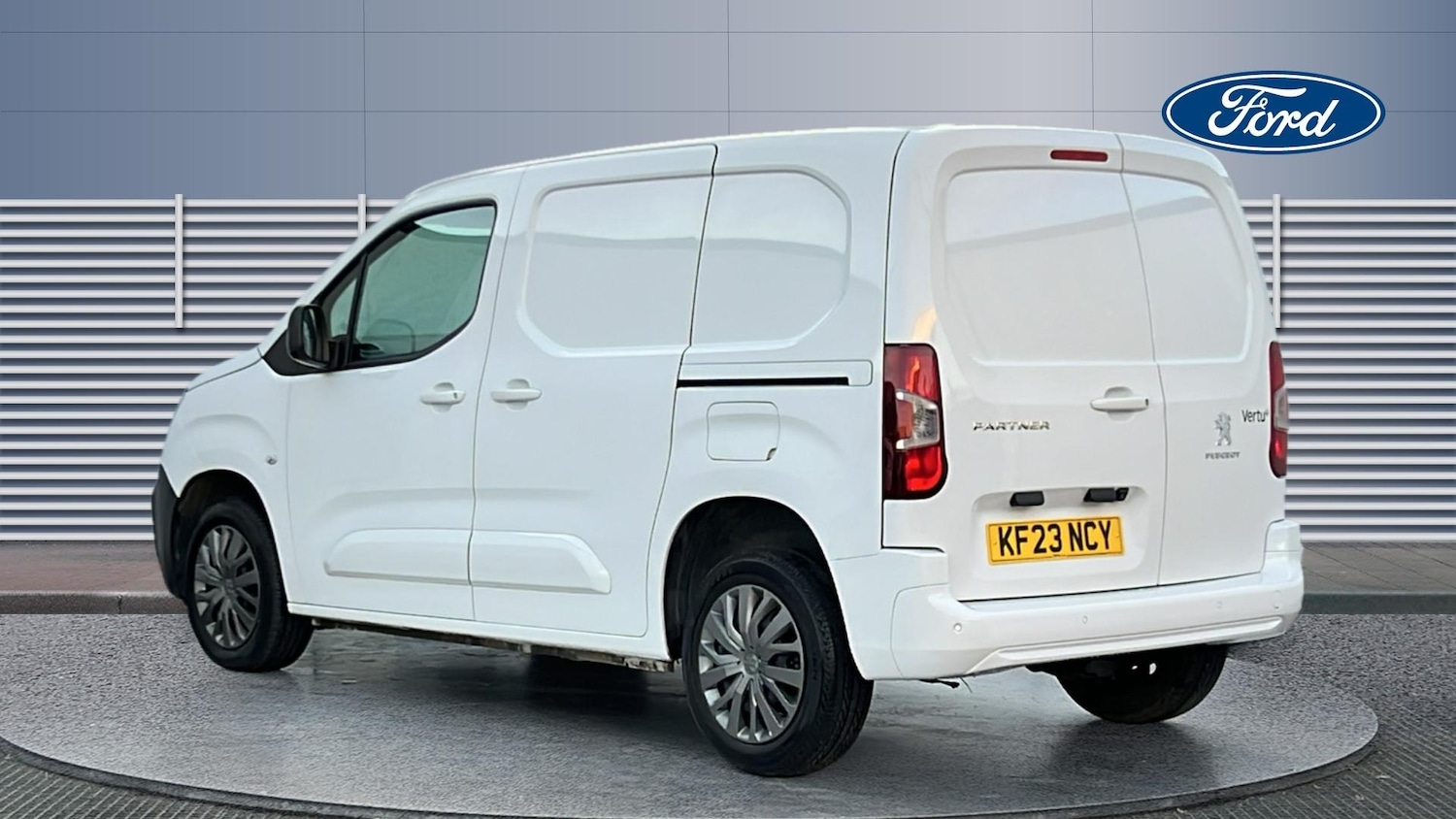 Used Peugeot Partner 2023 for sale - 76662920: Photo 2