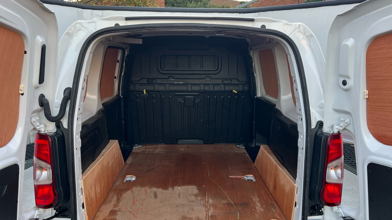 Used Peugeot Partner 2023 for sale - 76662920: Photo 4