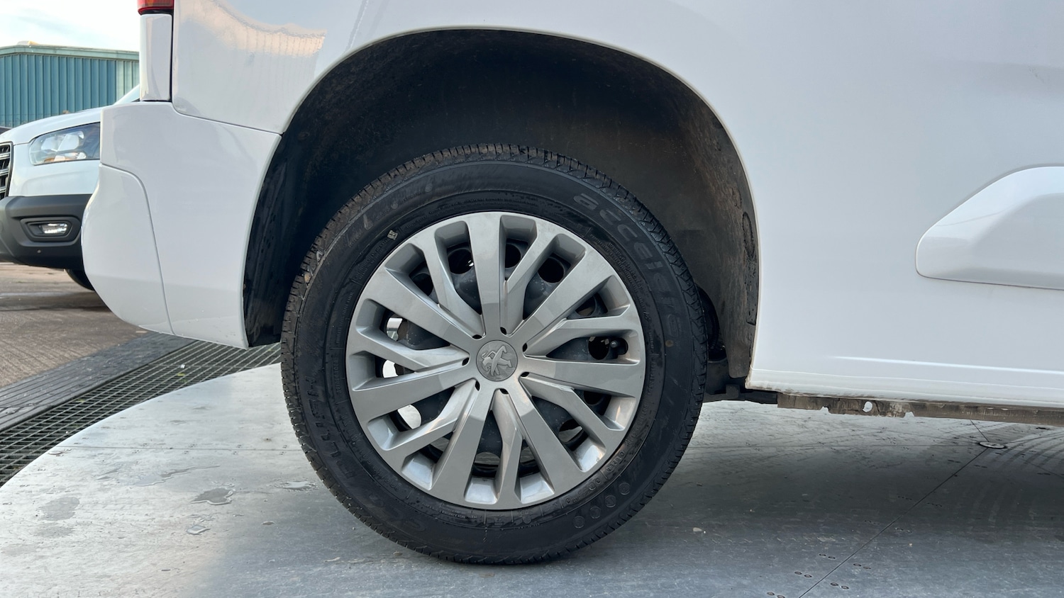 Used Peugeot Partner 2023 for sale - 76662920: Photo 7