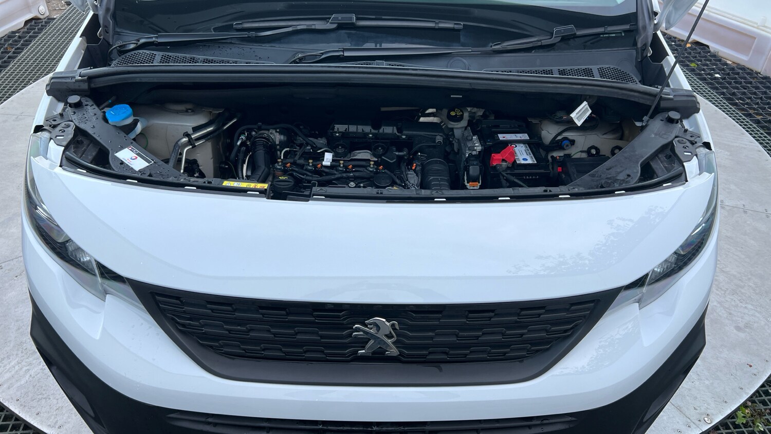 Used Peugeot Partner 2023 for sale - 76662920: Photo 8