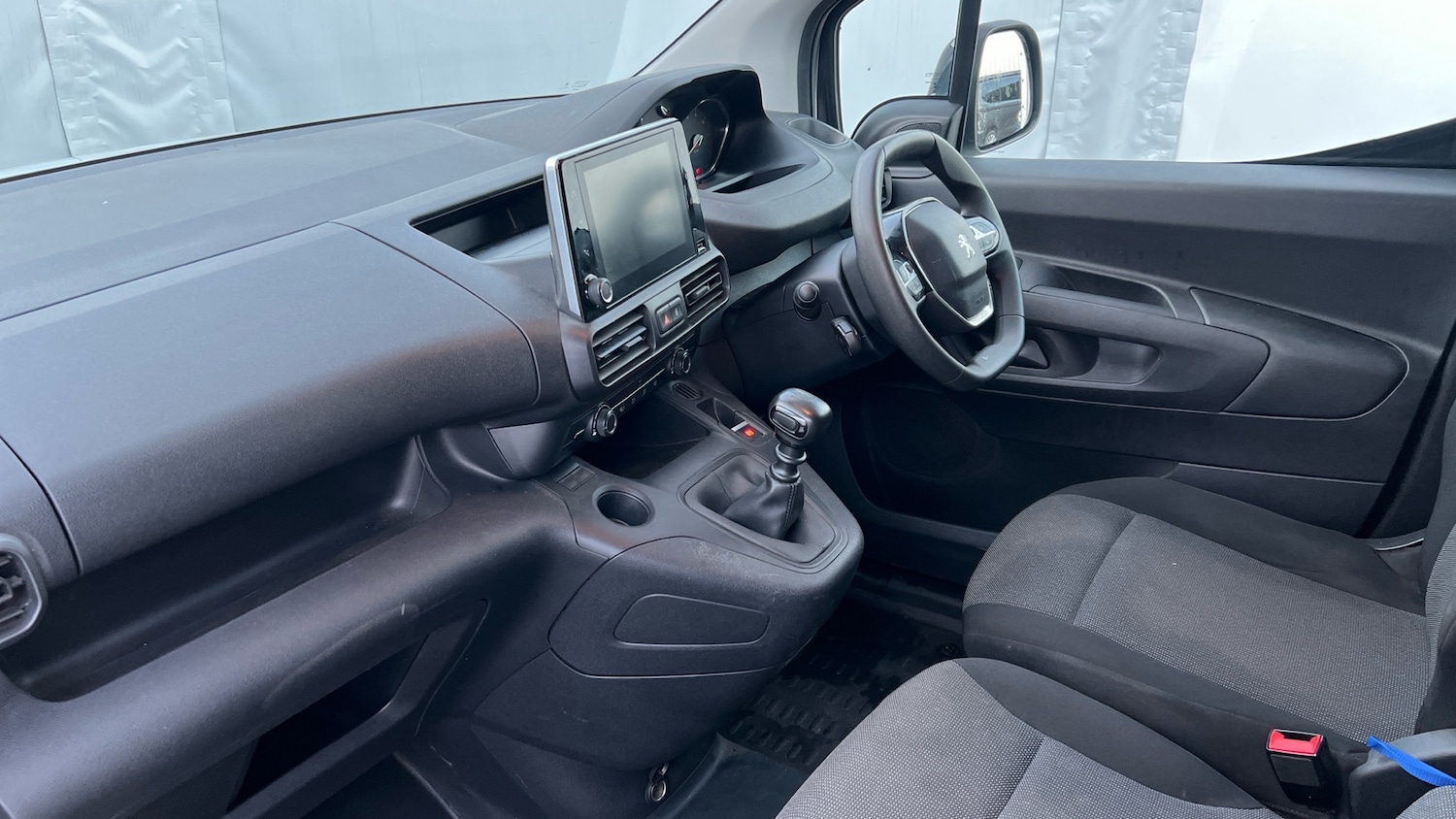 Used Peugeot Partner 2023 for sale - 76662920: Photo 9