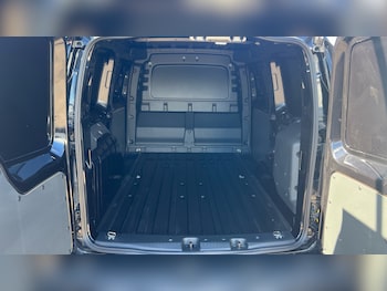 Used Ford Transit Connect 2025 for sale - 76115800: Photo 4