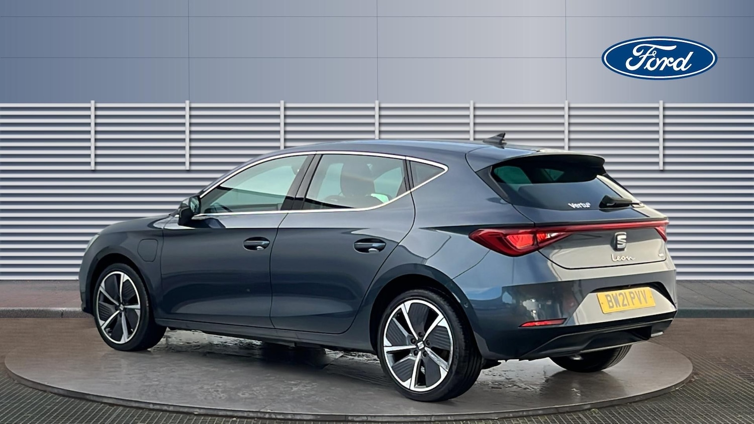 Used SEAT Leon 2021 for sale - 77196347: Photo 2