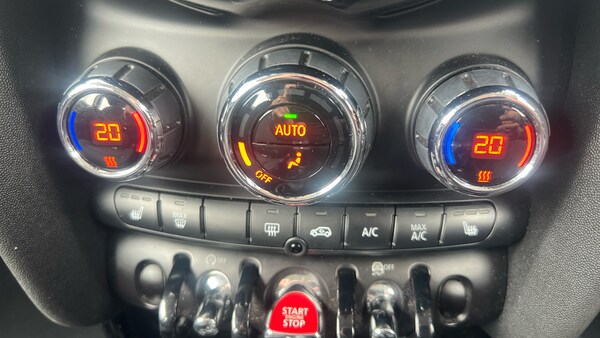 Used MINI Hatch 2021 for sale - 76193780: Photo 25
