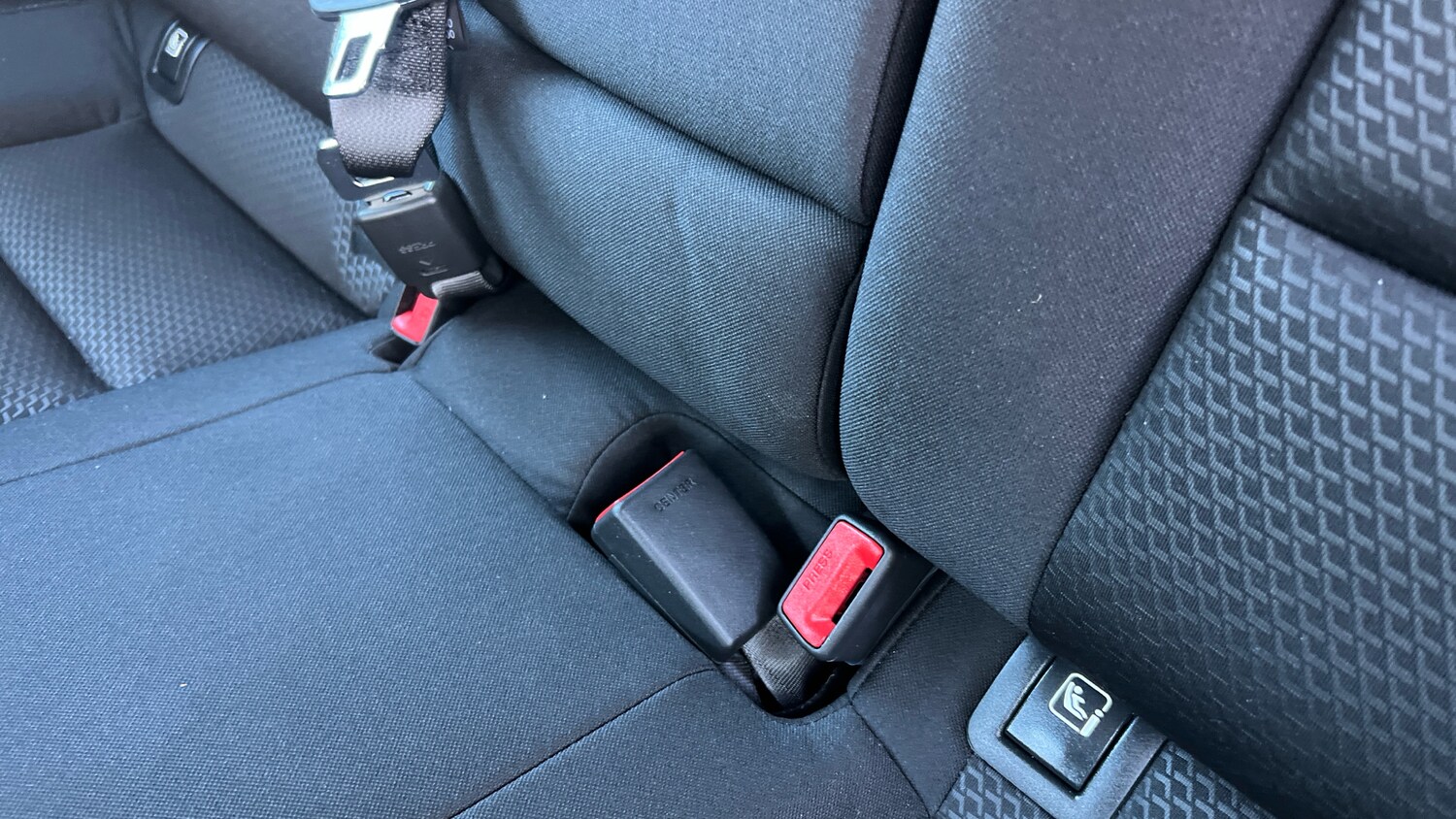 Used Hyundai i30 2018 for sale - 76795077: Photo 17