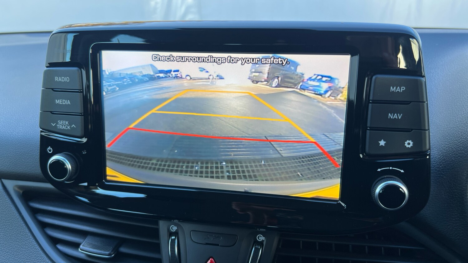 Used Hyundai i30 2018 for sale - 76795077: Photo 24