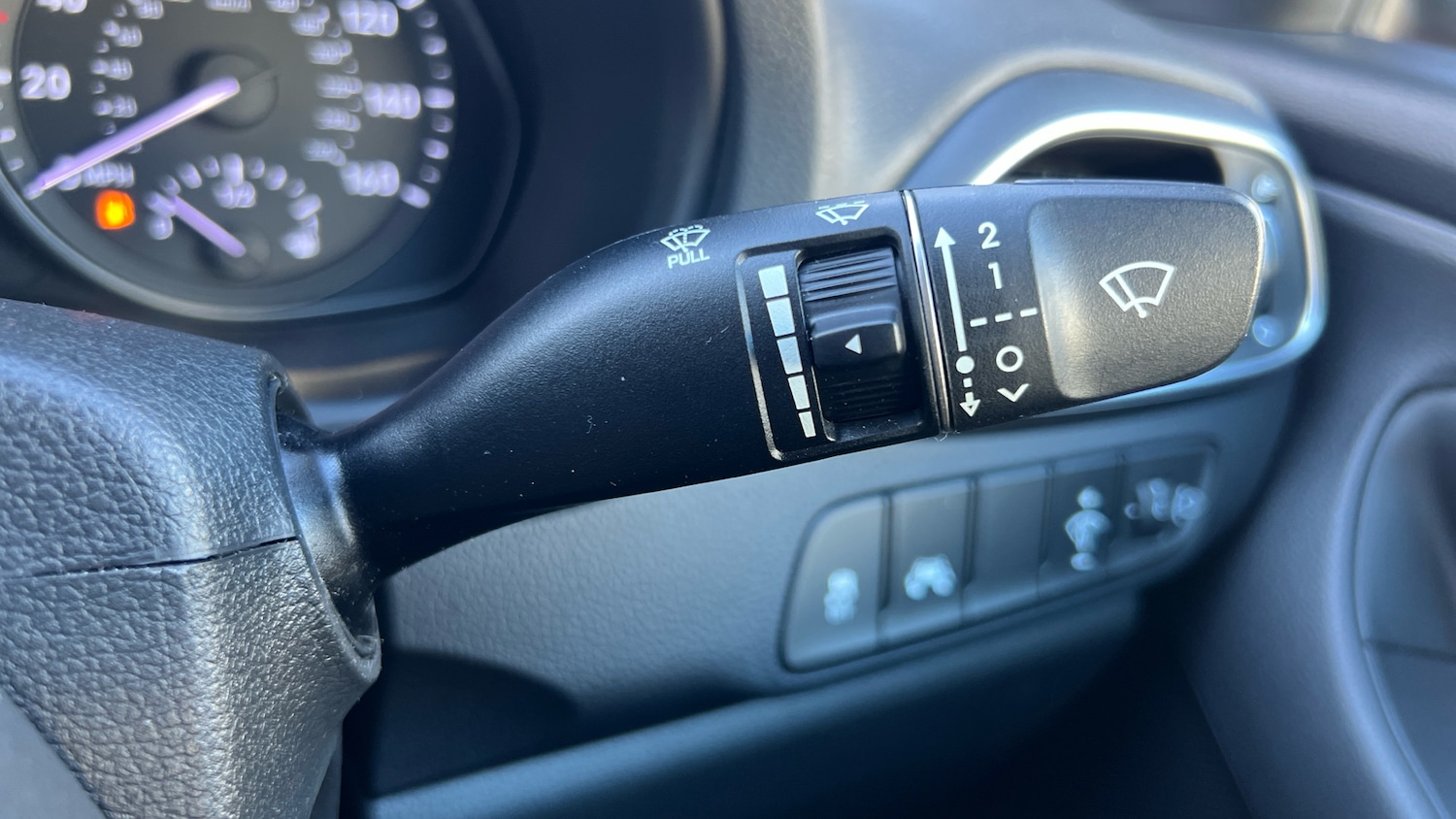 Used Hyundai i30 2018 for sale - 76795077: Photo 34