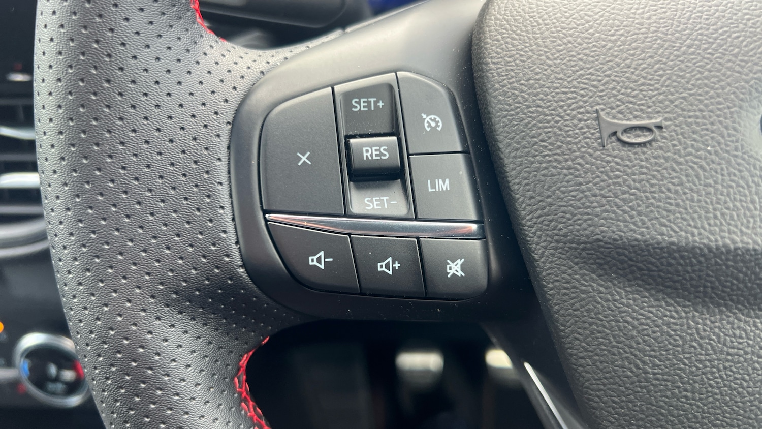 Used Ford Kuga 2023 for sale - 78067377: Photo 36