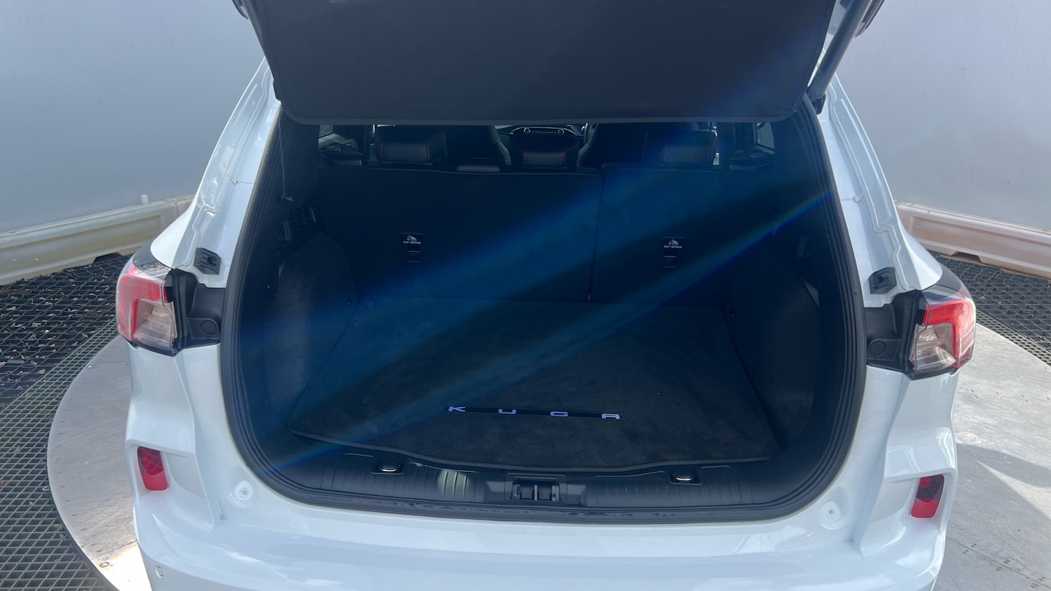 Used Ford Kuga 2023 for sale - 78067377: Photo 4