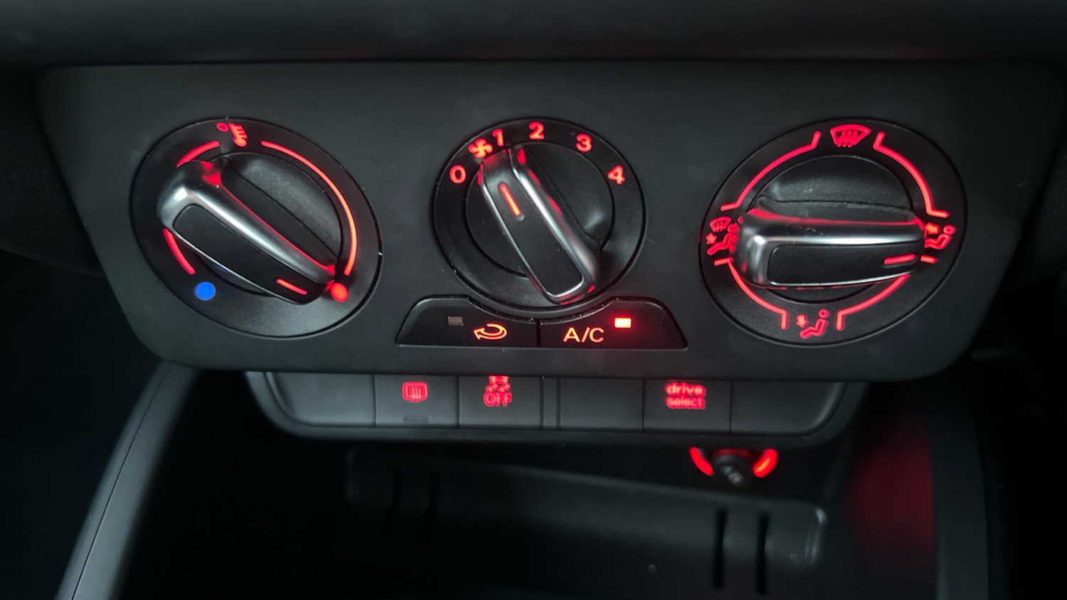 Used Audi A1 2018 for sale - 76643246: Photo 27