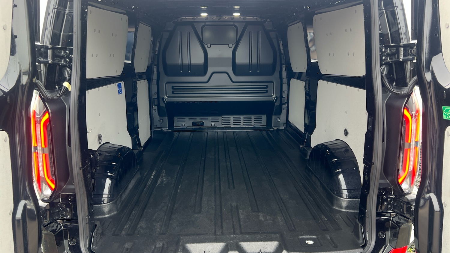 Used Ford Transit Custom 2025 for sale - 77589717: Photo 4