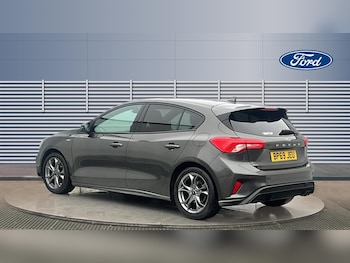 Used Ford Focus 2020 for sale - 77248565: Photo