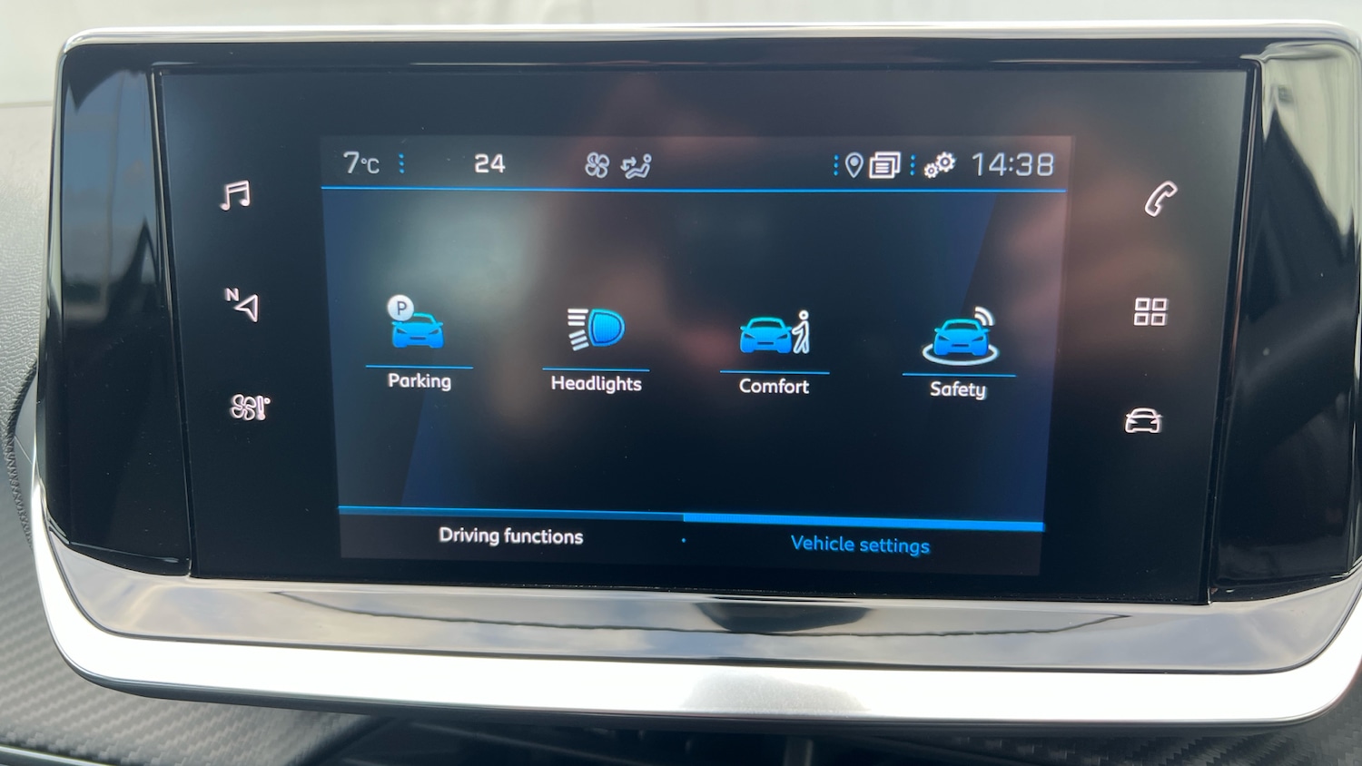 Used Peugeot 208 2023 for sale - 77403773: Photo 24