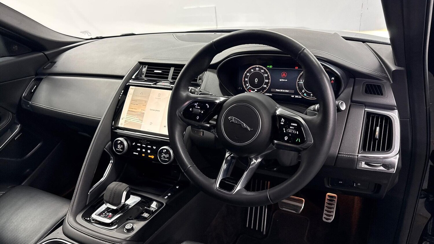 Used Jaguar E-Pace 2024 for sale - 78191299: Photo 15