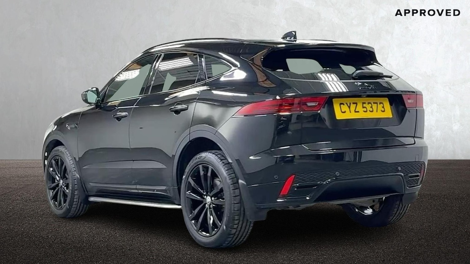 Used Jaguar E-Pace 2024 for sale - 78191299: Photo 2