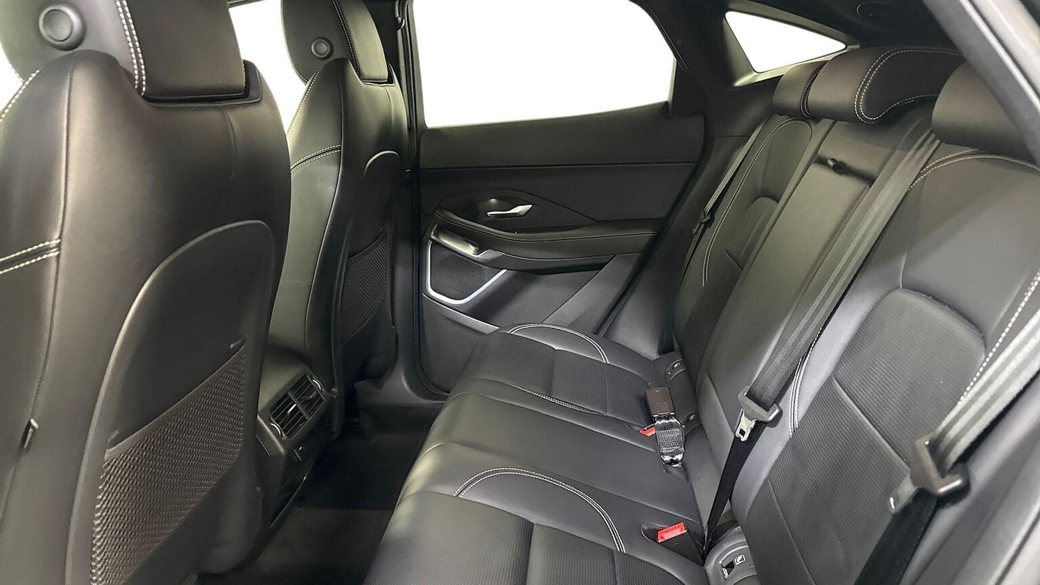 Used Jaguar E-Pace 2024 for sale - 78191299: Photo 4