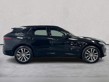 Used Jaguar F-Pace 2024 for sale - 77489779: Photo