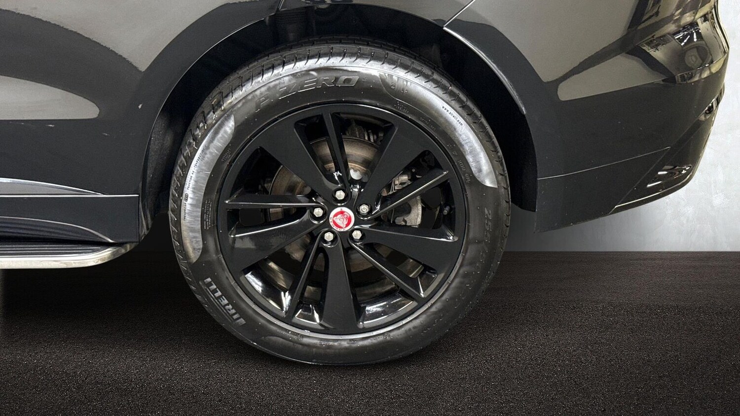 Used Jaguar F-Pace 2022 for sale - 76490655: Photo 8