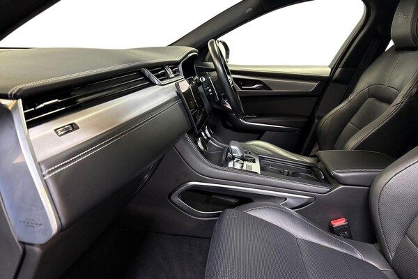 Used Jaguar F-Pace 2021 for sale - 76082444: Photo 7