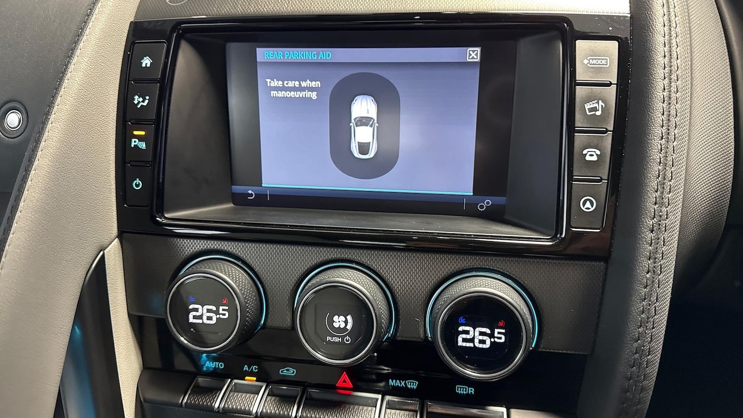 Used Jaguar F-Type 2016 for sale - 77662545: Photo 12