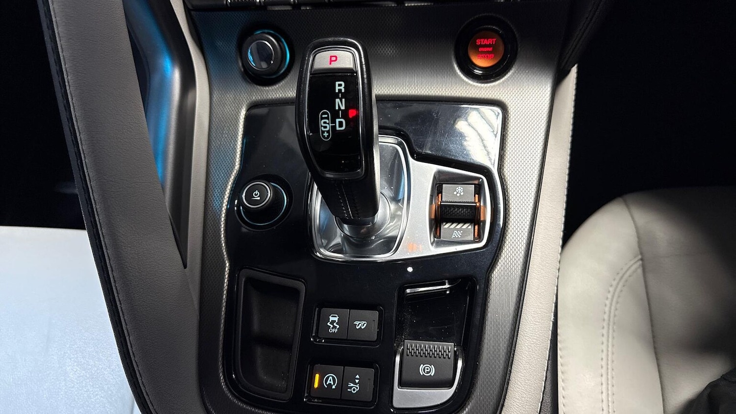 Used Jaguar F-Type 2016 for sale - 77662545: Photo 13