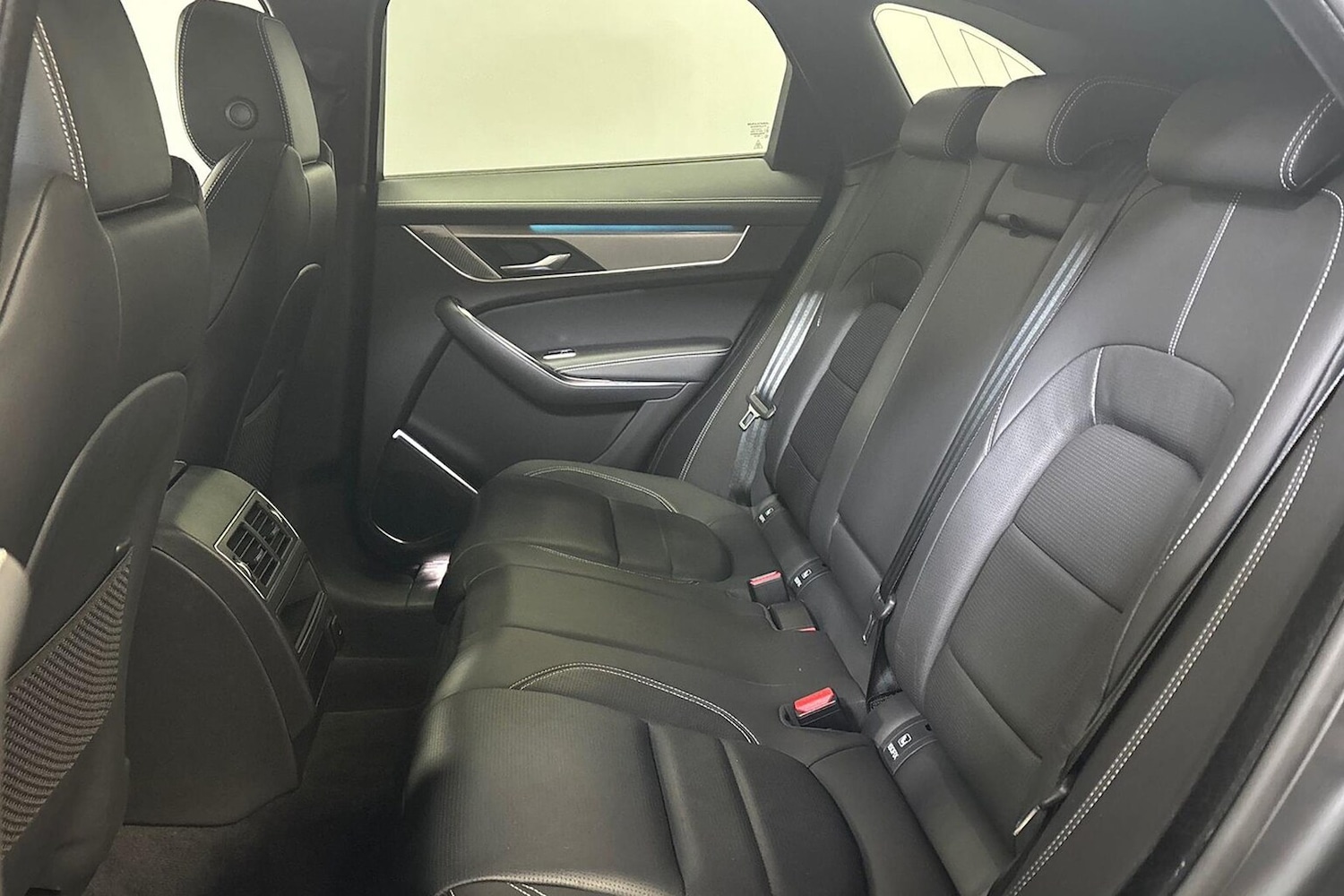 Used Jaguar F-Pace 2024 for sale - 76918979: Photo 16