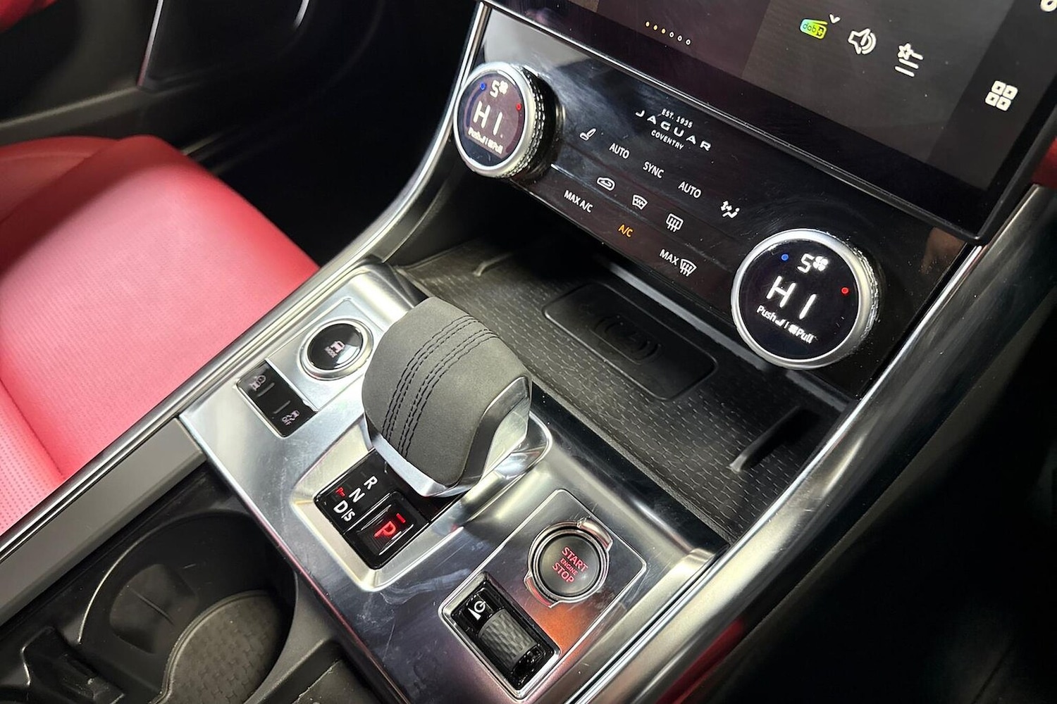 Used Jaguar XF 2023 for sale - 76181402: Photo 12
