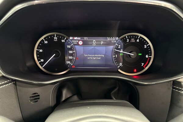 Used Jaguar F-Pace 2022 for sale - 76107174: Photo 10