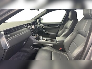 Used Jaguar F-Pace 2022 for sale - 78932548: Photo