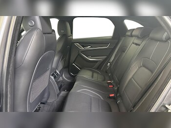 Used Jaguar F-Pace 2022 for sale - 78932548: Photo