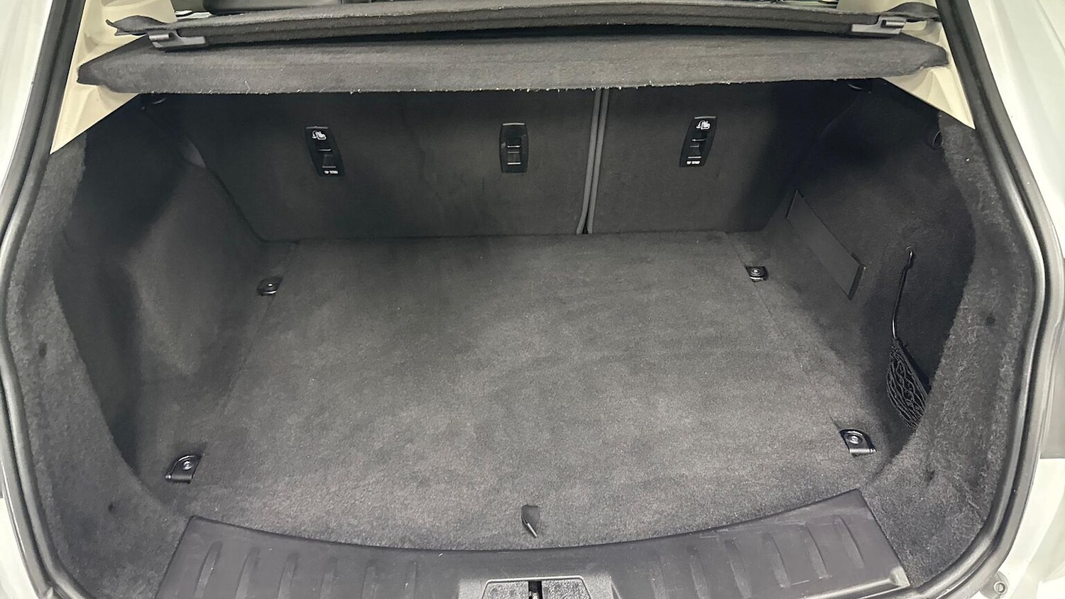 Used Jaguar E-Pace 2019 for sale - 76906354: Photo 10