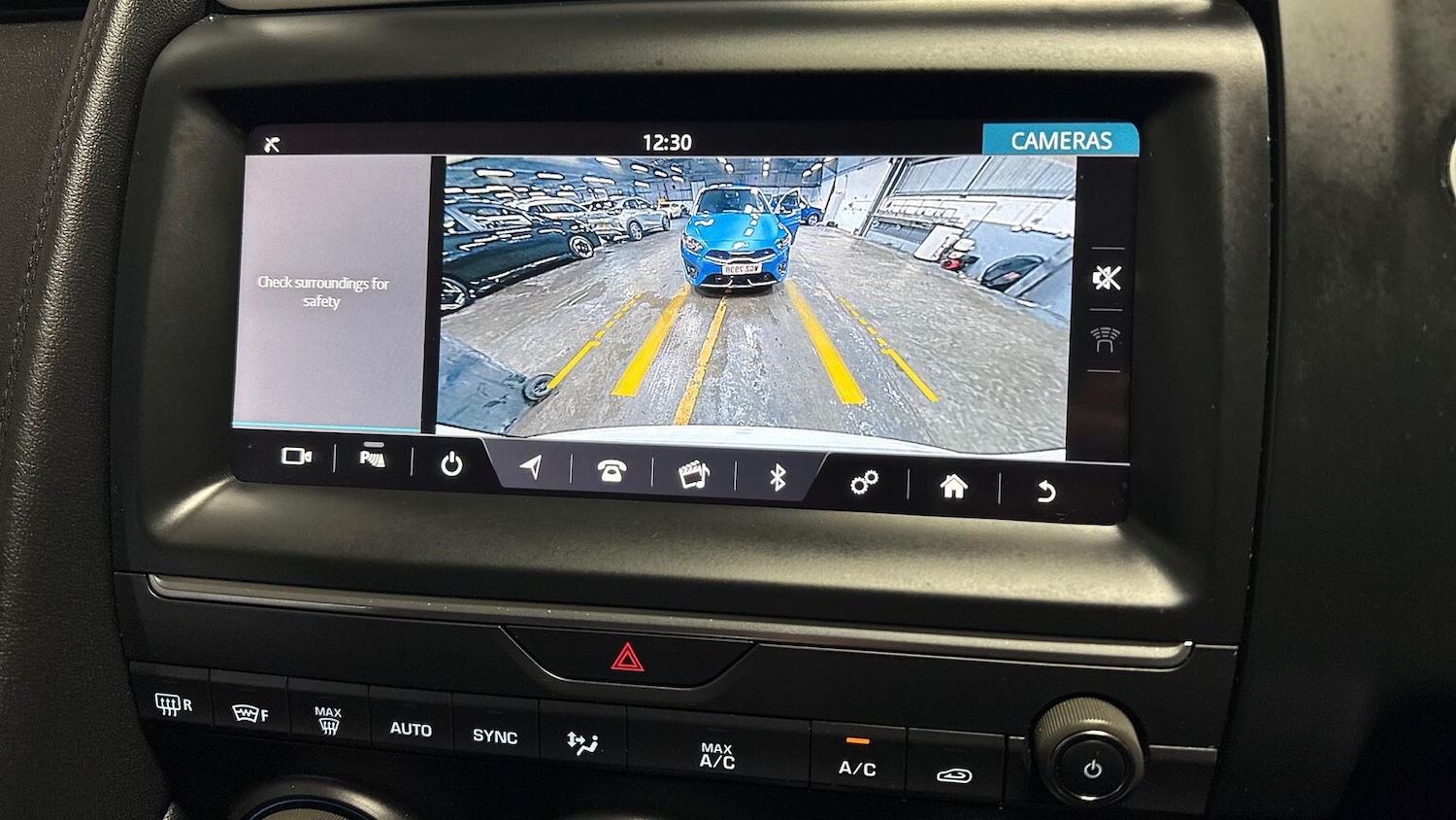 Used Jaguar E-Pace 2019 for sale - 76906354: Photo 12