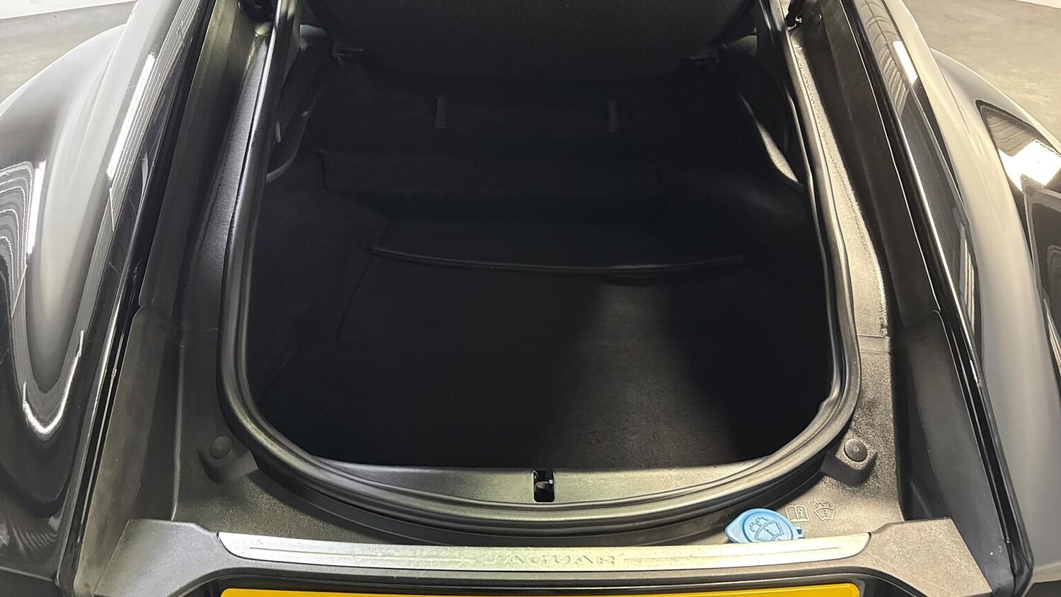 Used Jaguar F-Type 2016 for sale - 77489793: Photo 10