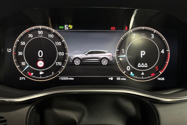 Used Jaguar F-Pace 2023 for sale - 75484823: Photo 10